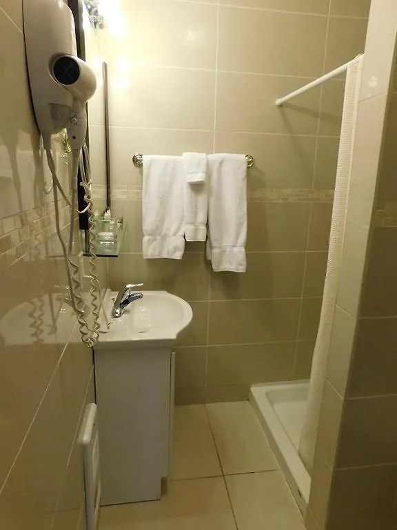 Hotel A2K Montreal 3*,  Canada