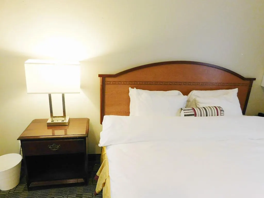 Hotel A2K Montreal Canada